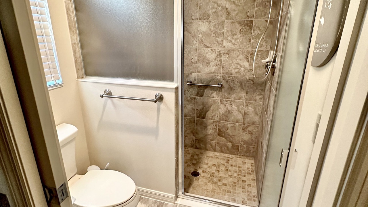 Photo of Bathroom in Collier