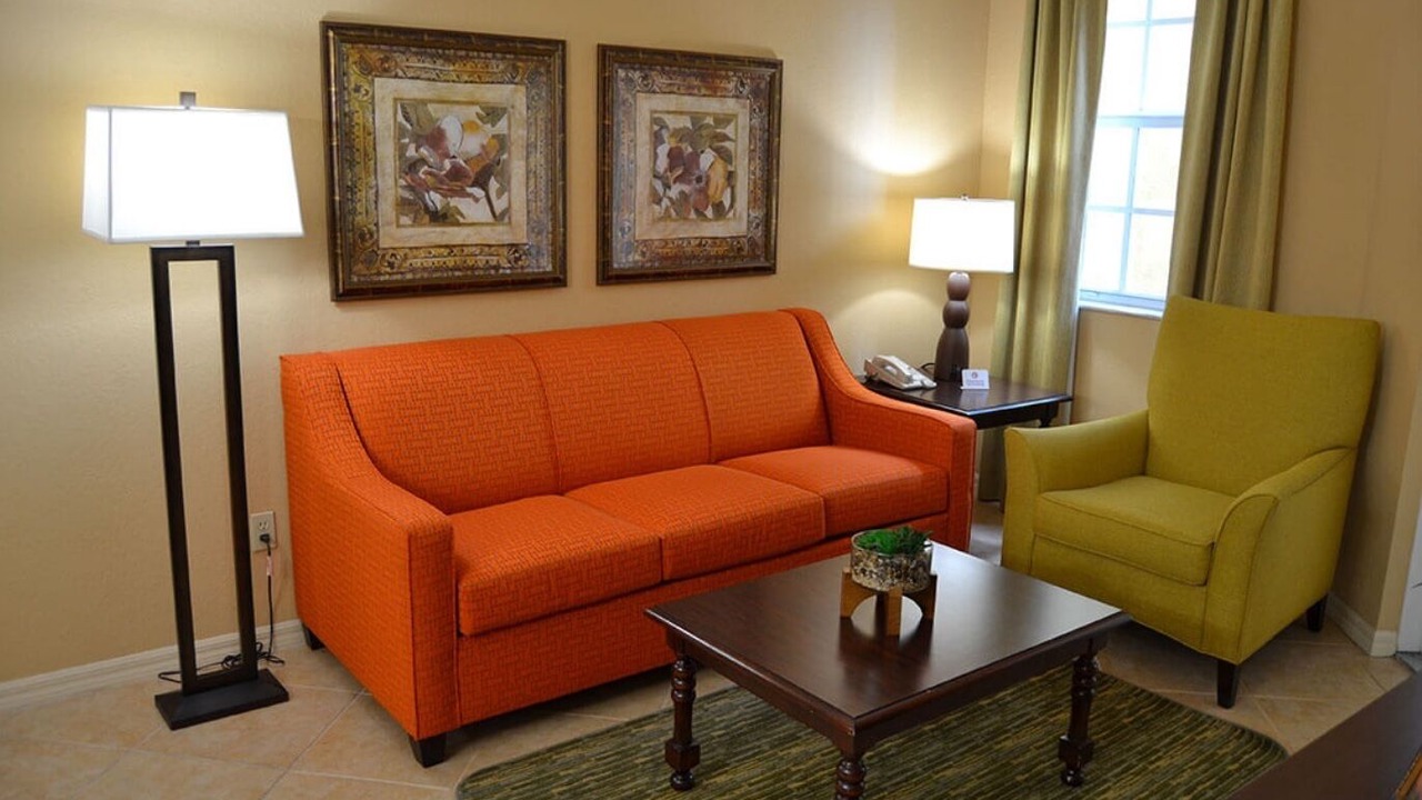 Photo of Livingroom in Weston