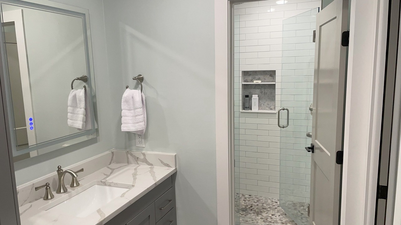 Photo of Bathroom in Vanderbilt Beach