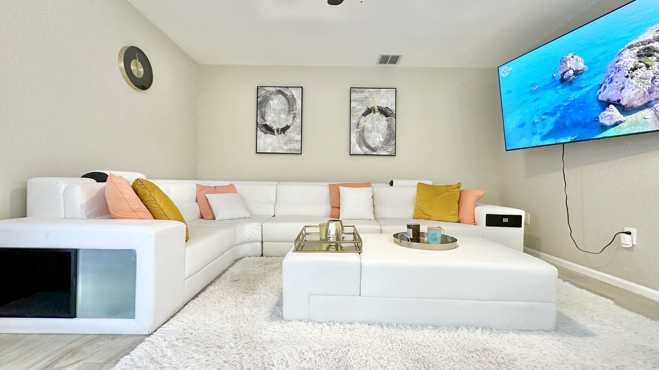 Photo of Livingroom in East Naples