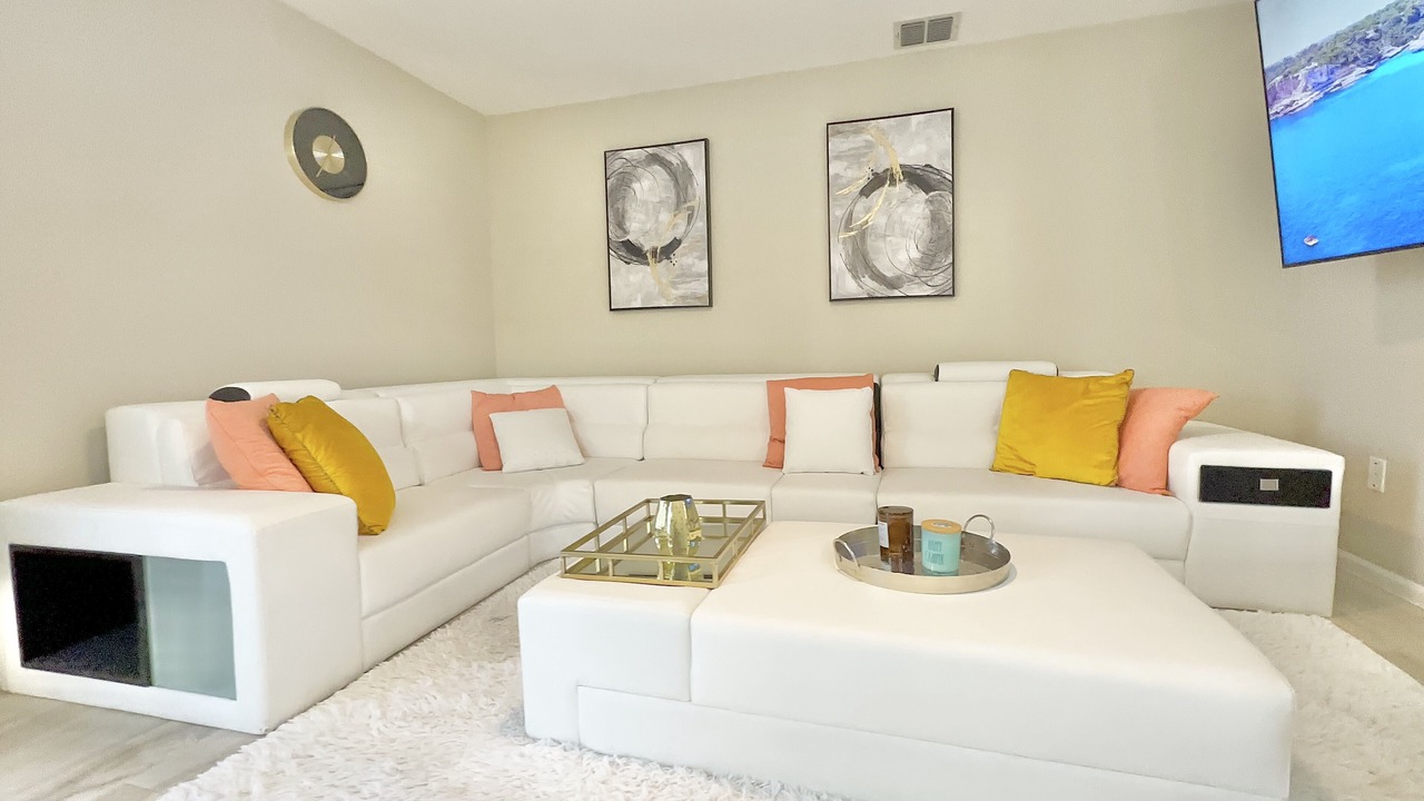 Photo of Livingroom in East Naples
