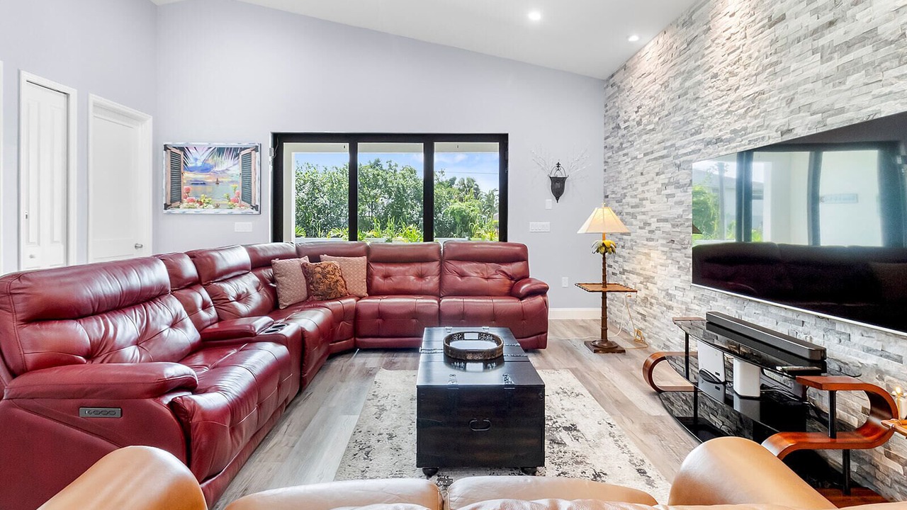 Photo of Livingroom in Bonita Springs