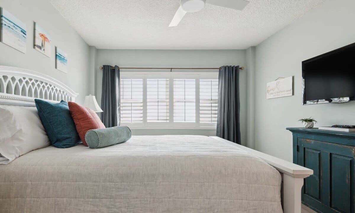 Photo of Bedroom in South Patrick Shores