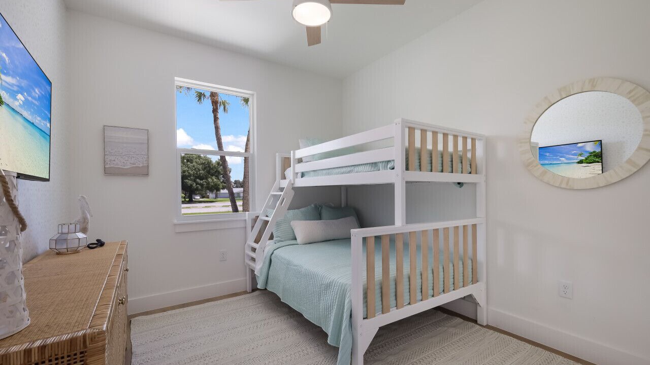 Photo of Bedroom in Palmetto
