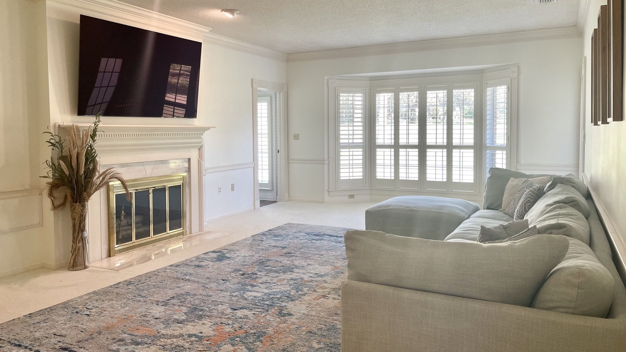 Photo of Livingroom in Gainesville