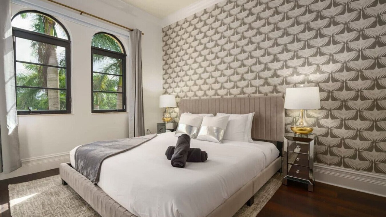 Photo of Bedroom in Palm Beach Country Estates