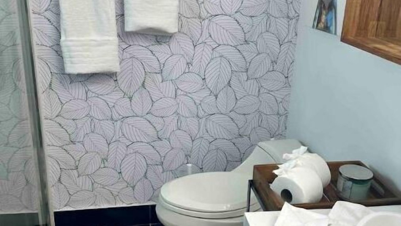 Photo of Bathroom in Sandalfoot Cove