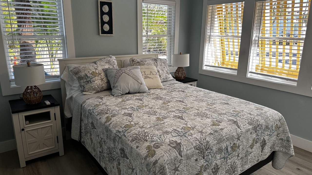Photo of Bedroom in Sunset Beach