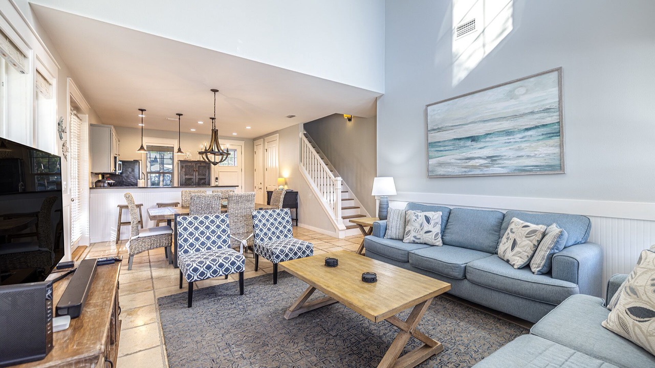 Photo of Livingroom in Laurel Grove