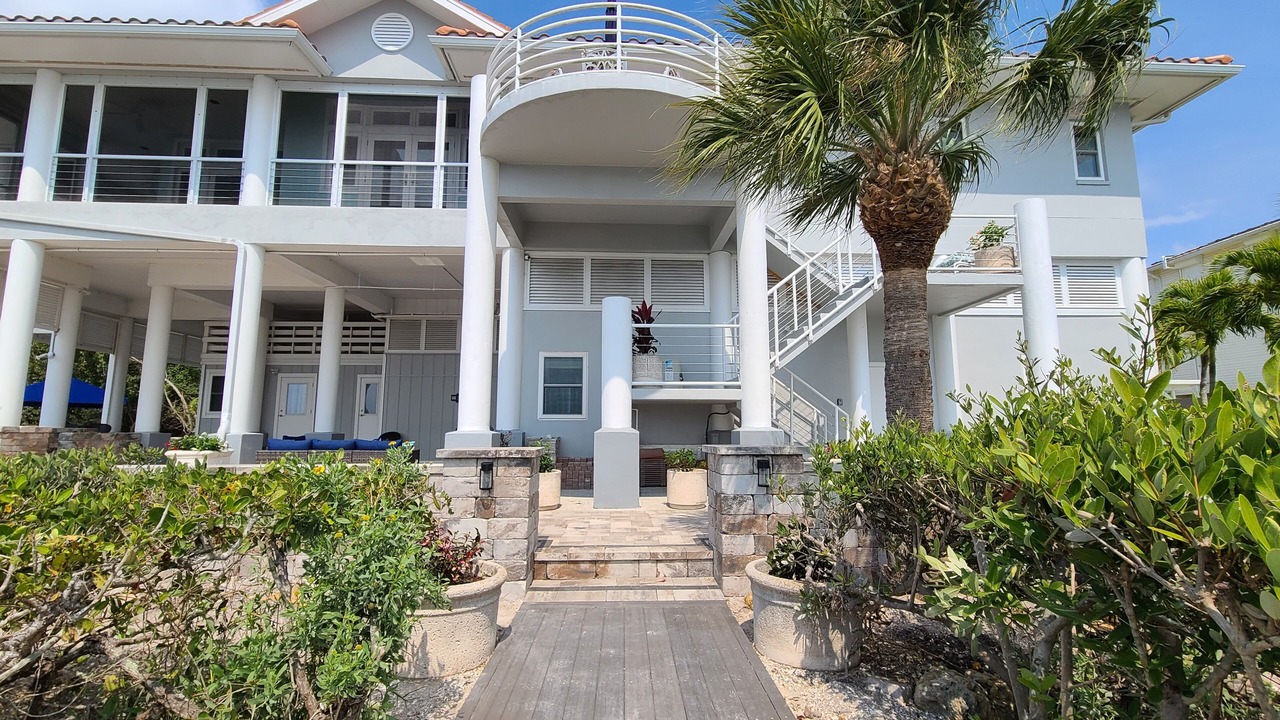Photo of Outdoor in Trailer Estates