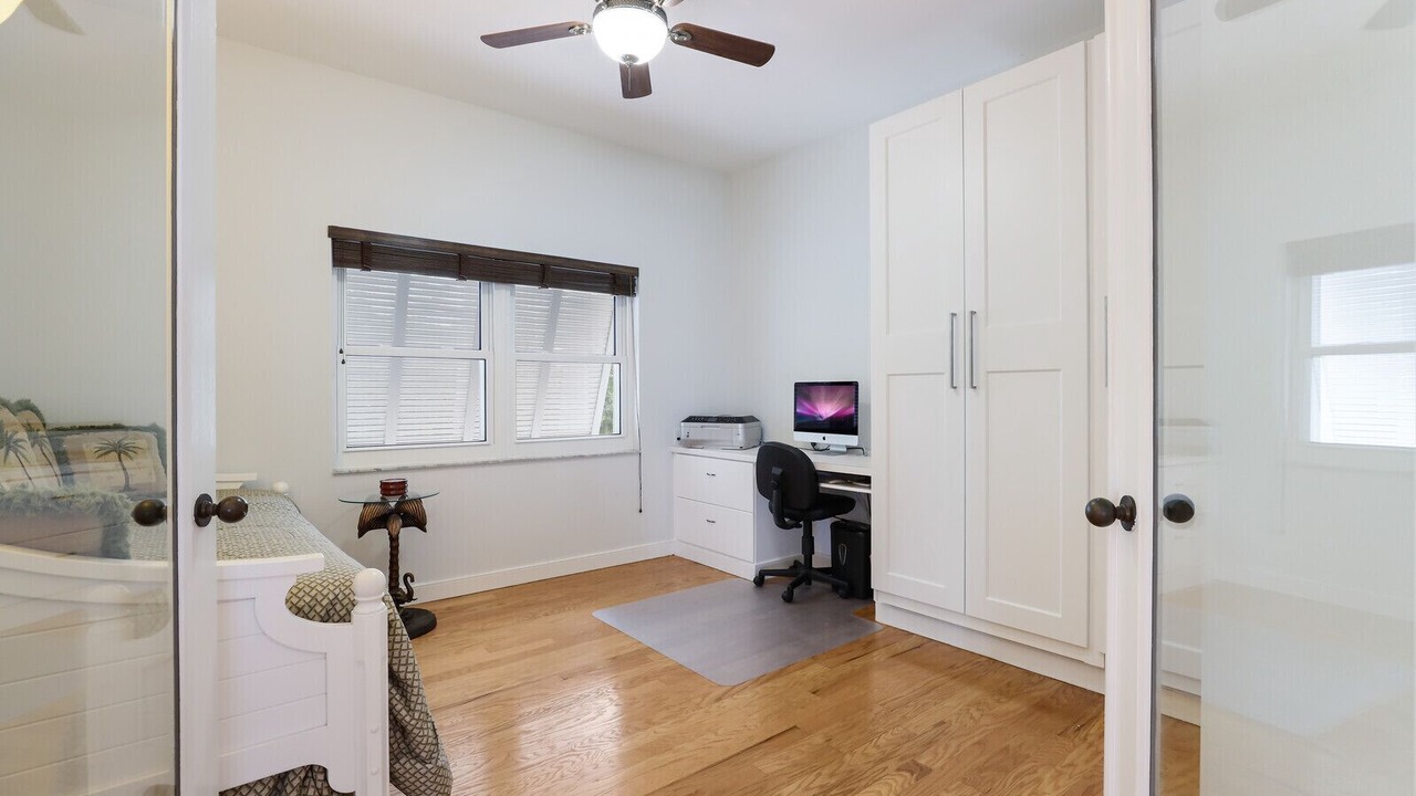 Photo of Bedroom in Trailer Estates