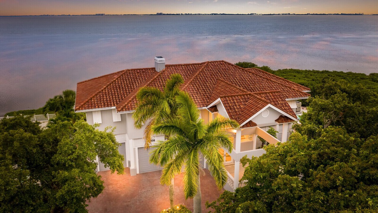 Photo of Outdoor in Trailer Estates