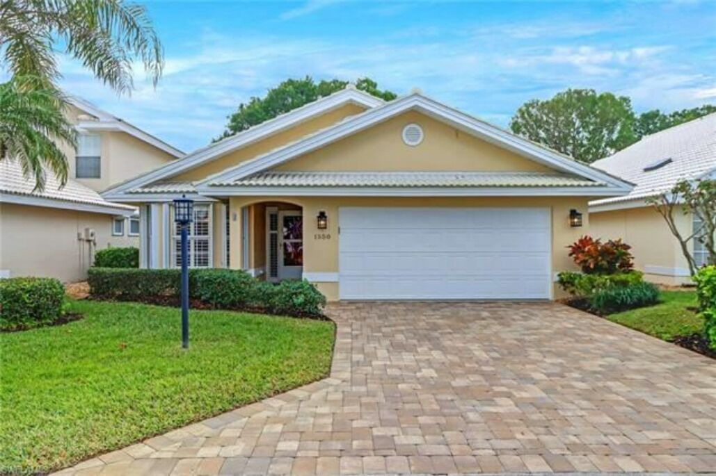 Photo of Outdoor in Imperial Golf Estates