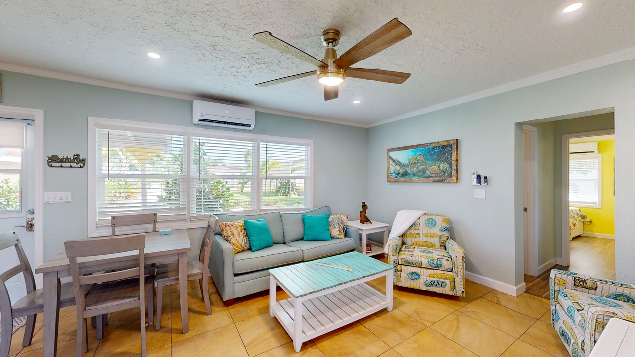 Photo of Livingroom in Laurel