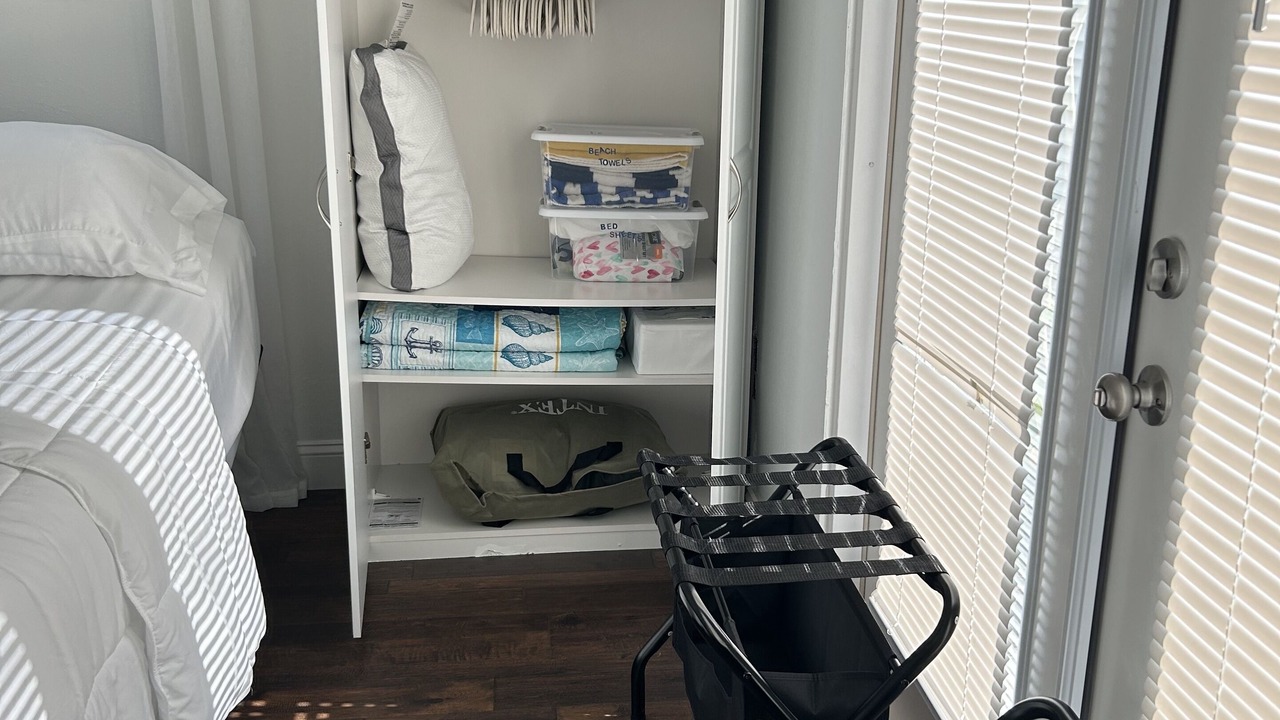 Photo of Bedroom in Fort George Island