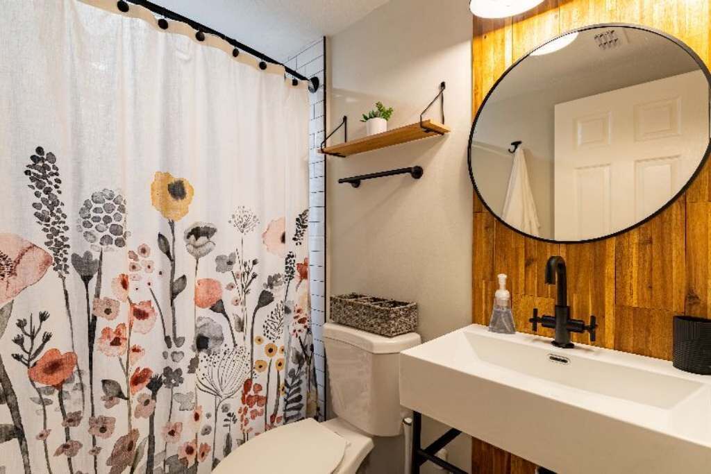 Photo of Bathroom in Murray Hill