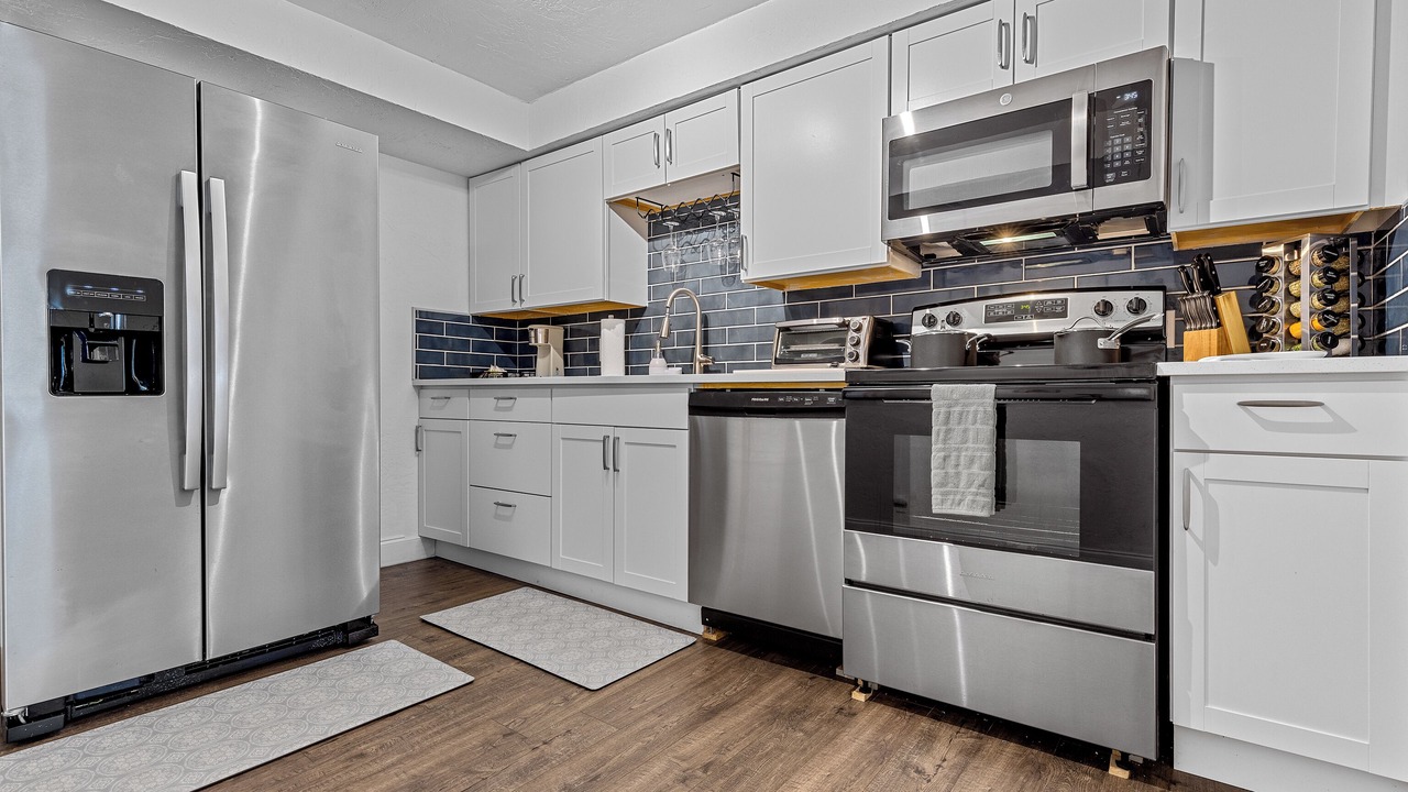 Photo of Kitchen in Pineapple Grove Arts District