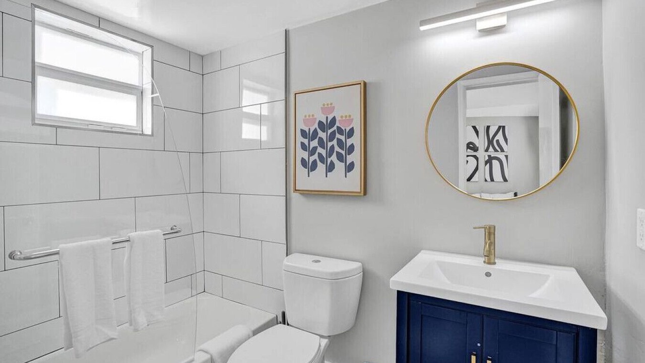 Photo of Bathroom in Poinciana Park