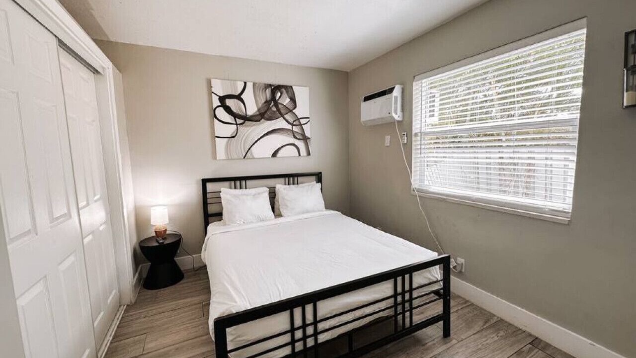 Photo of Bedroom in Poinciana Park