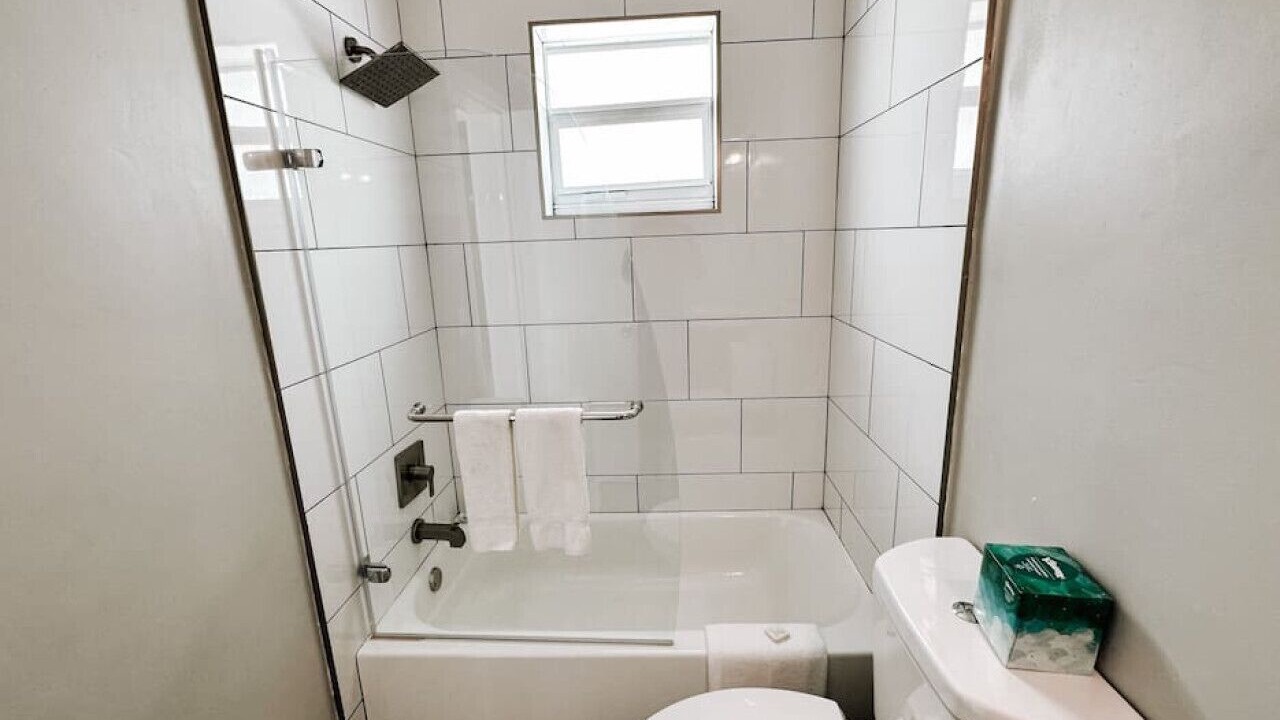 Photo of Bathroom in Poinciana Park