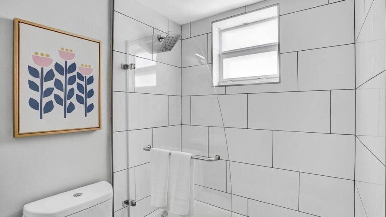Photo of Bathroom in Poinciana Park