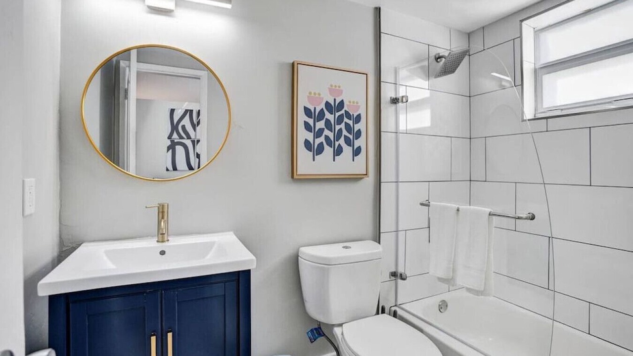 Photo of Bathroom in Poinciana Park