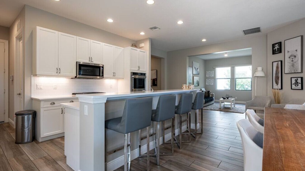 Photo of Kitchen in Parkland