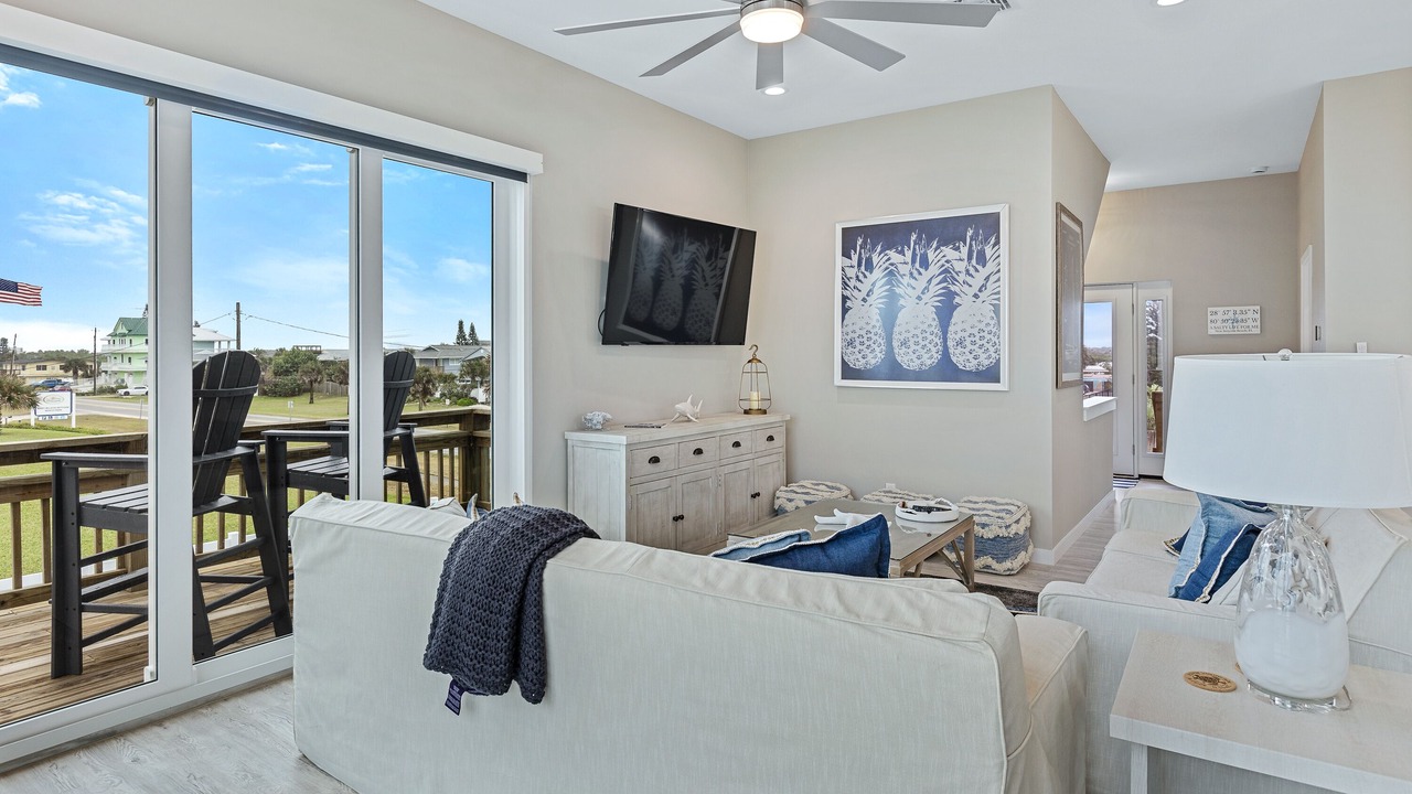 Photo of Livingroom in Bethune Beach