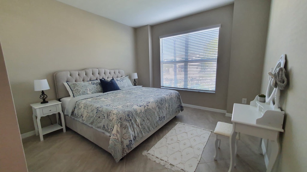Photo of Bedroom in Bonita Springs