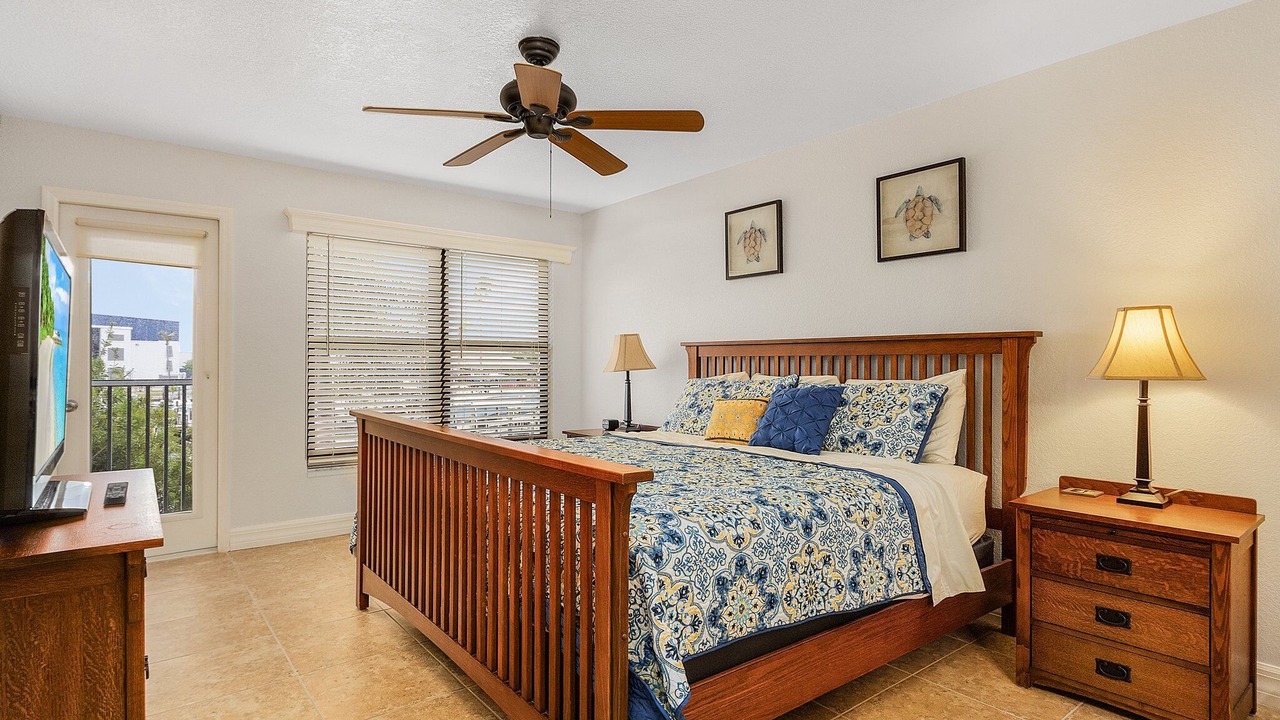 Photo of Bedroom in Bokeelia