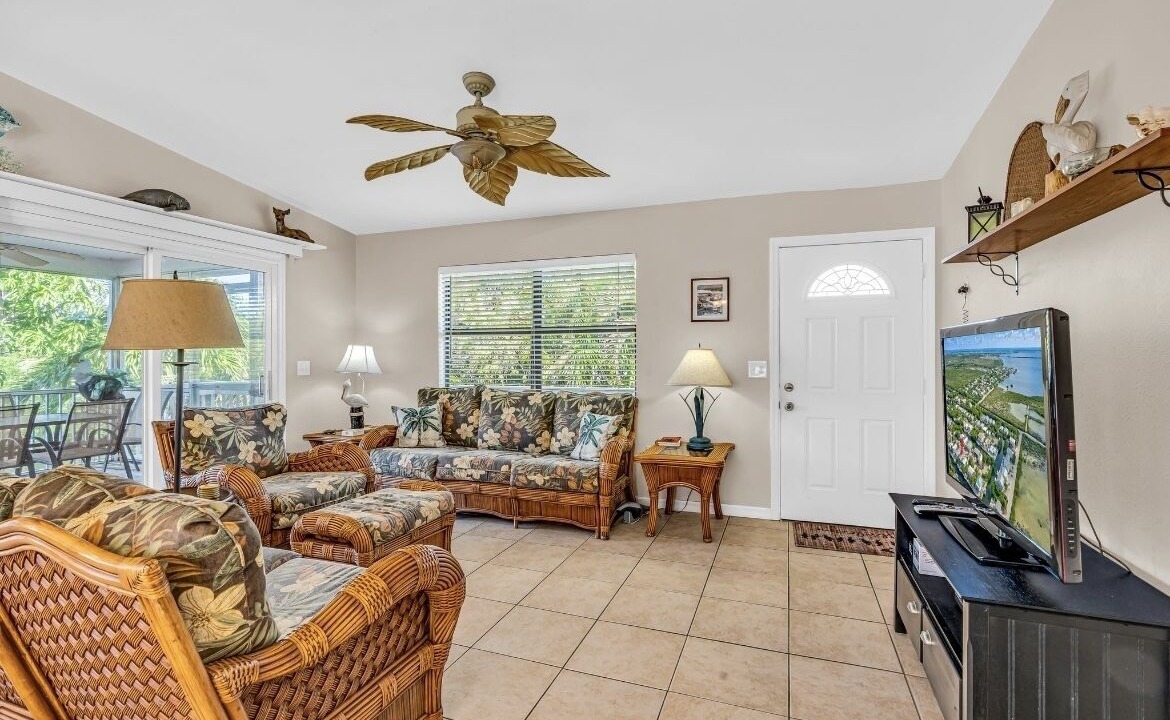 Photo of Livingroom in Eden Pines