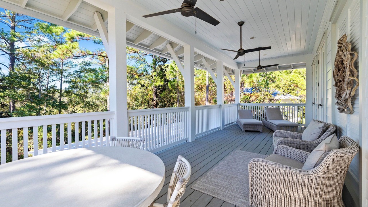 Photo of Patio Balcony in Sugarwood Beach