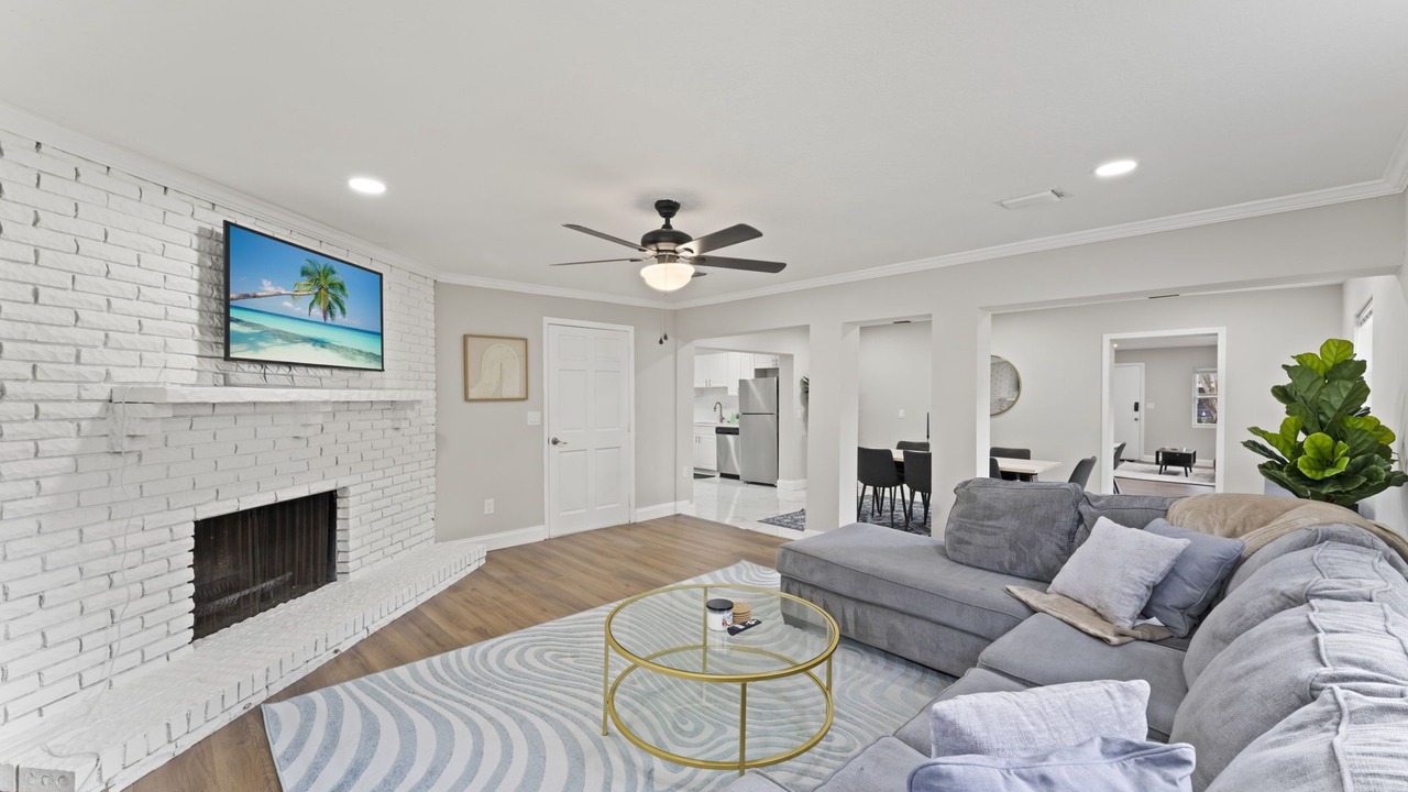 Photo of Livingroom in Avondale