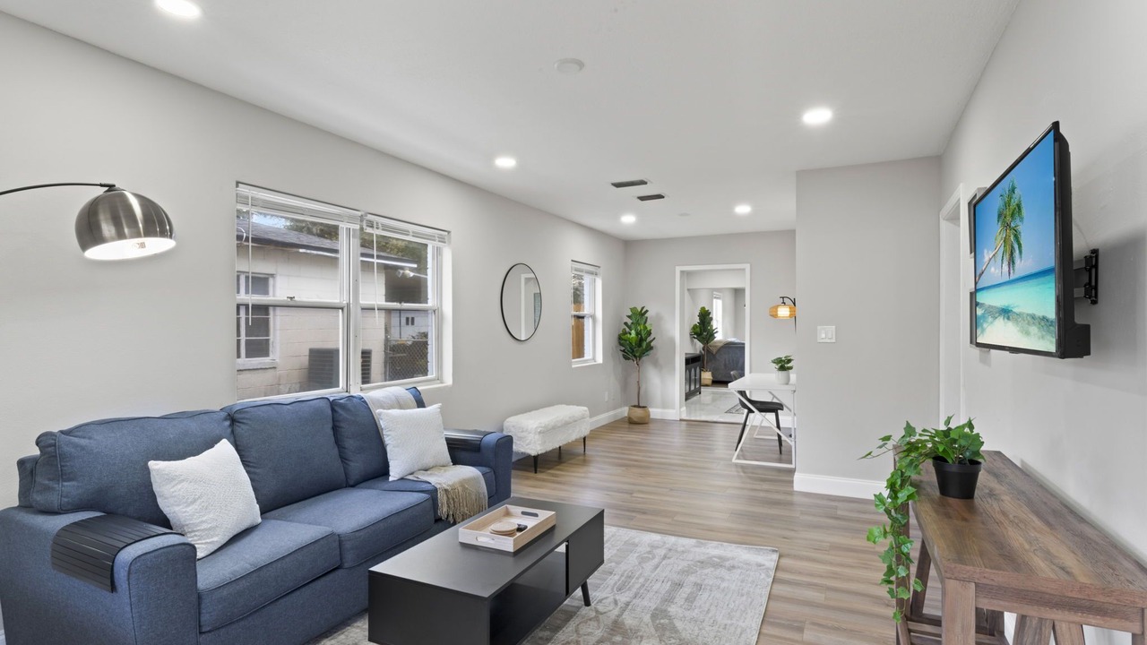 Photo of Livingroom in Avondale