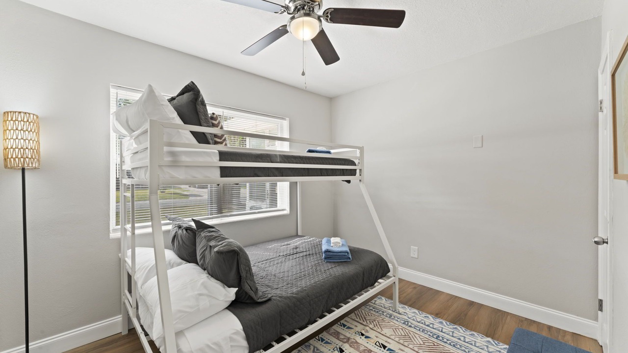 Photo of Bedroom in Avondale