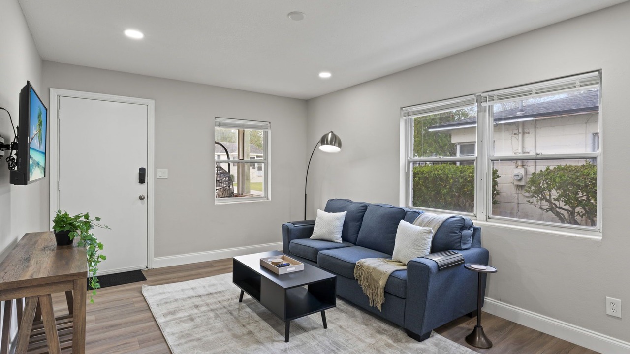 Photo of Livingroom in Avondale