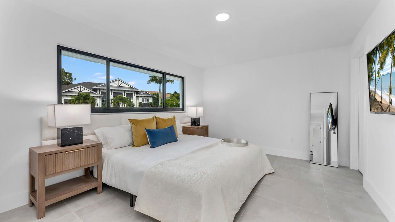 Photo of Bedroom in Park Shore