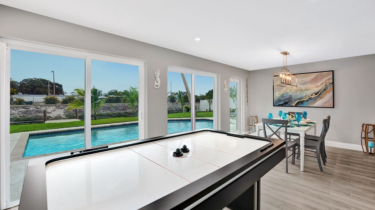 Photo of Bedroom in Golfview Harbor