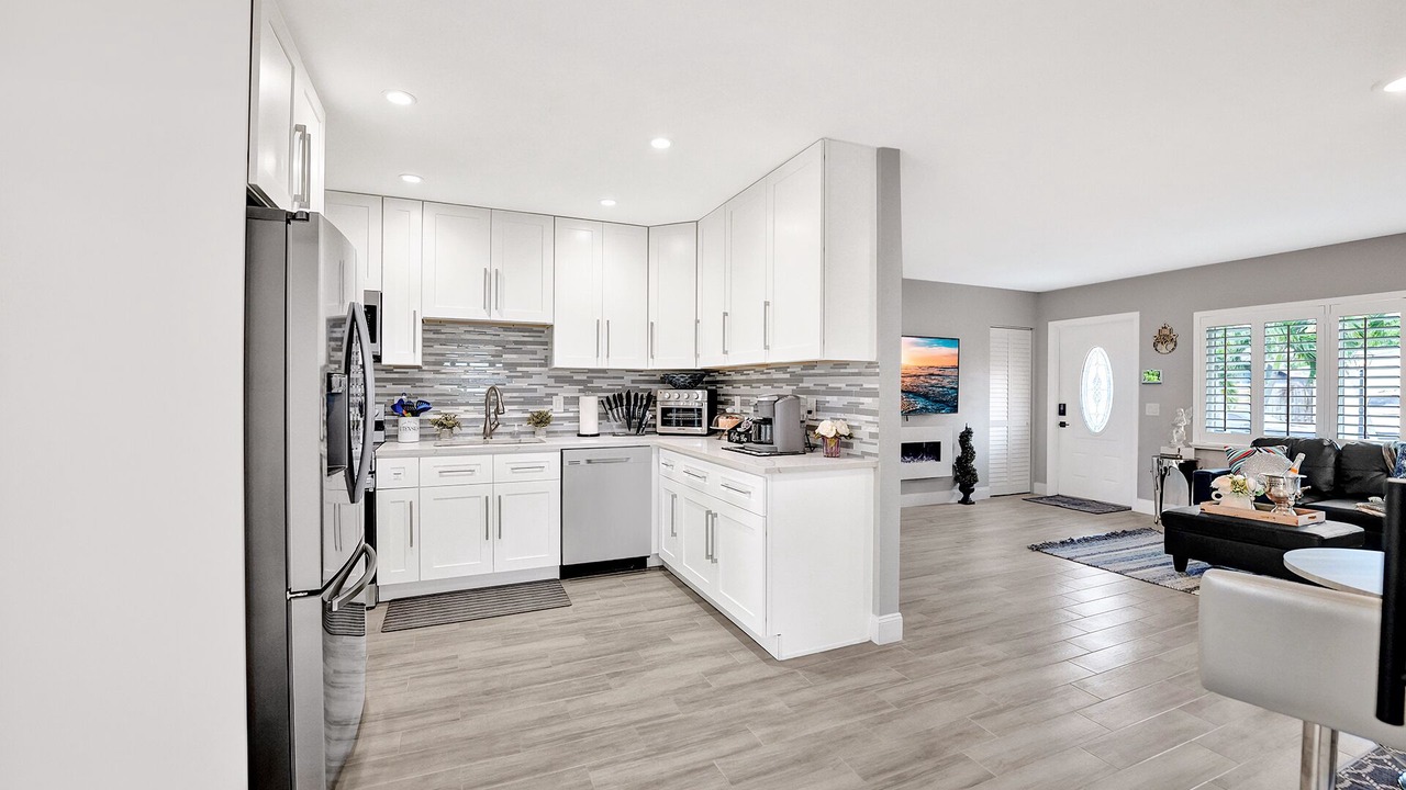 Photo of Kitchen in Golfview Harbor