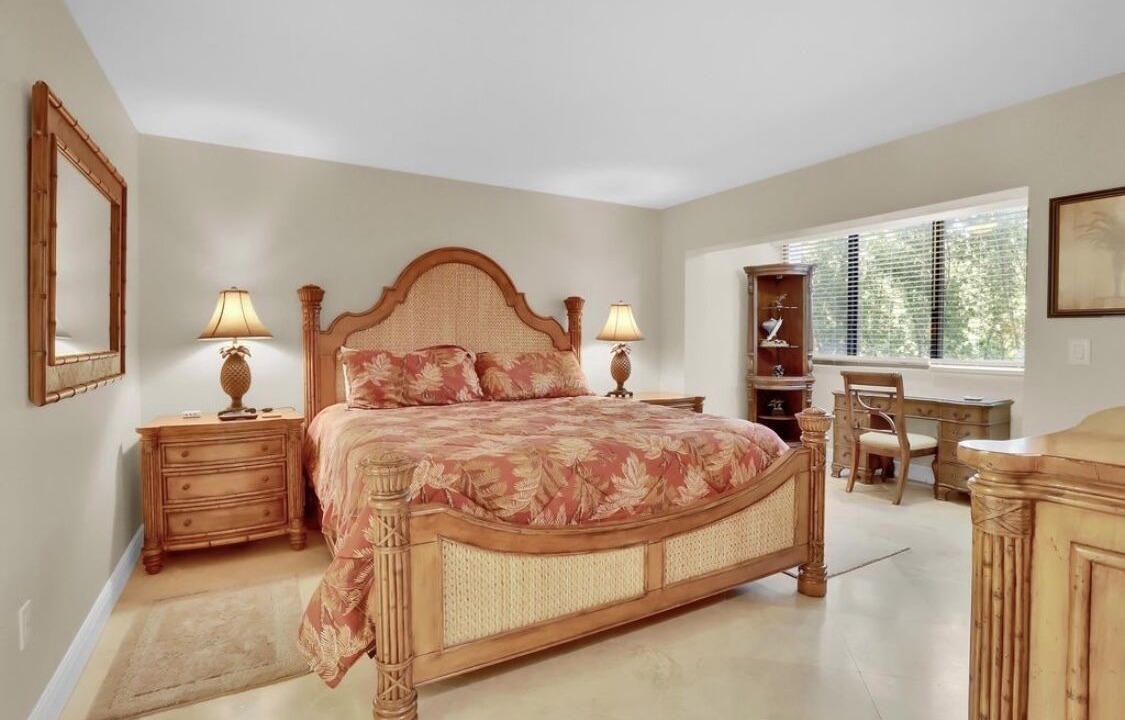 Photo of Bedroom in Islamorada