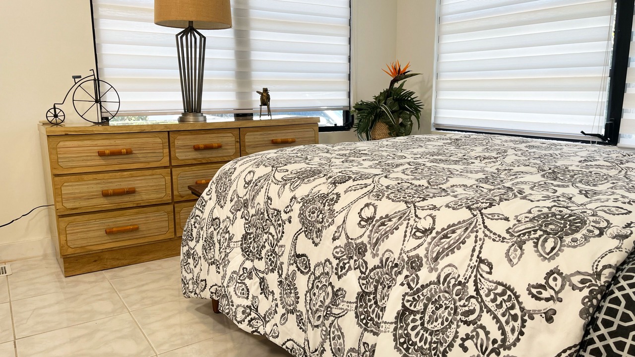 Photo of Bedroom in Pembroke Park