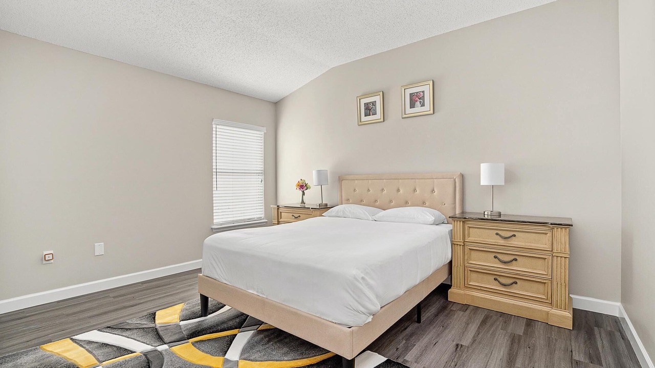 Photo of Bedroom in Northside