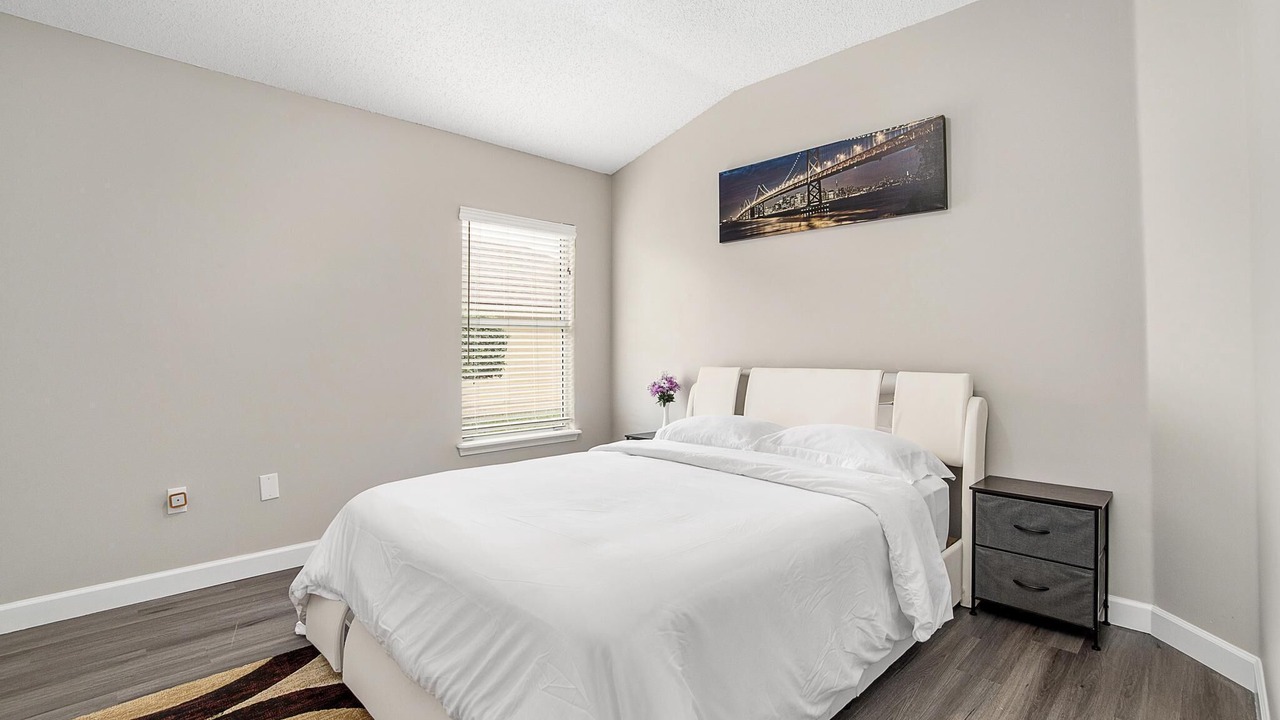 Photo of Bedroom in Northside