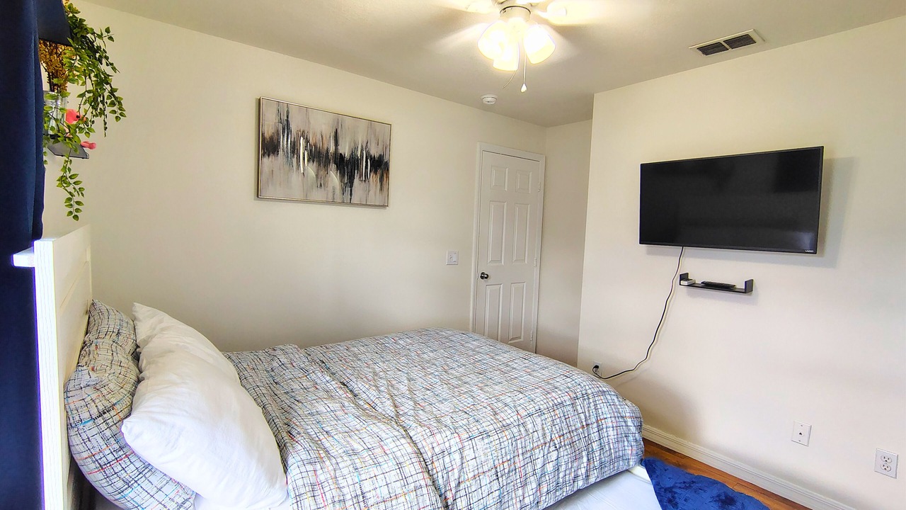 Photo of Bedroom in Bridgeford Crossing