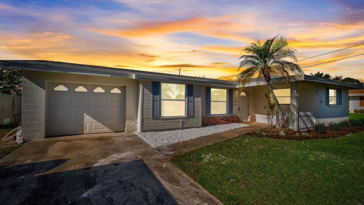 Photo of Outdoor in Bayshore Gardens