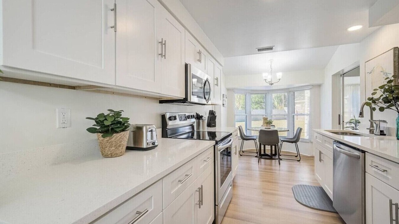 Photo of Kitchen in Bayshore Gardens