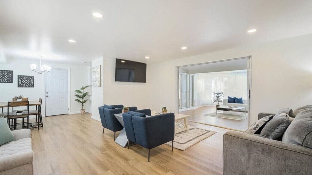 Photo of Livingroom in Bayshore Gardens