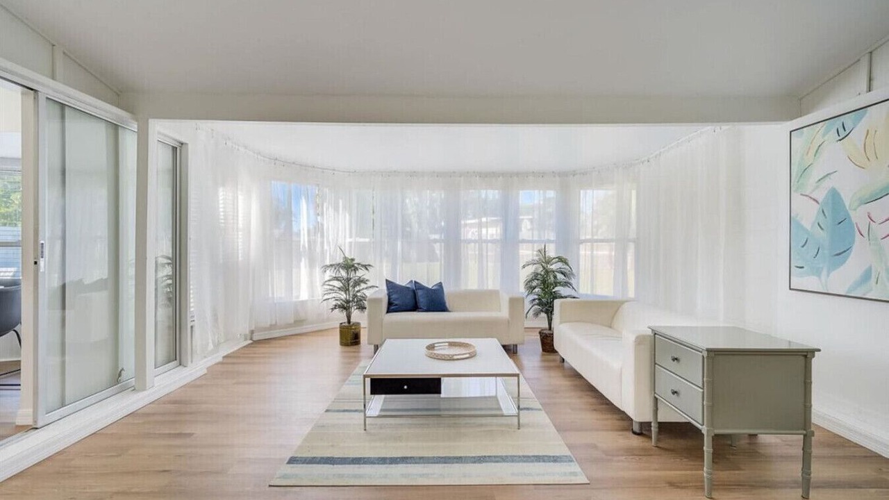Photo of Livingroom in Bayshore Gardens