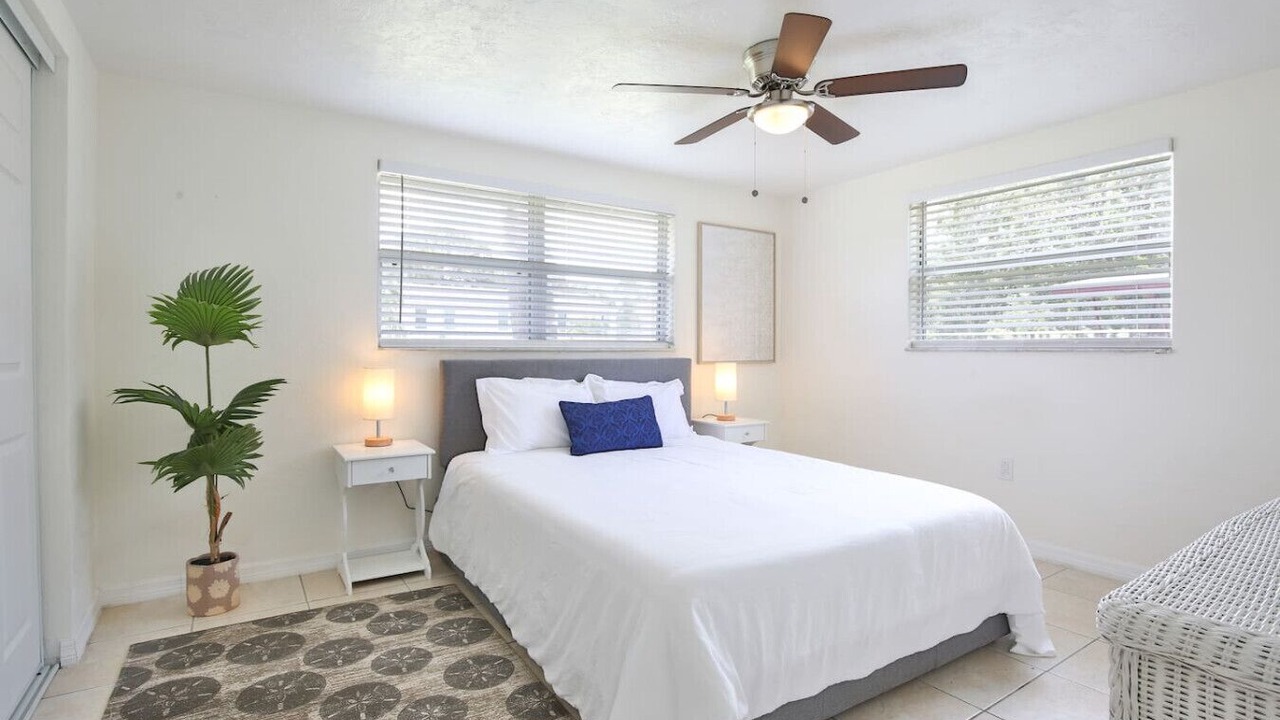 Photo of Others in Gulf Gate Estates