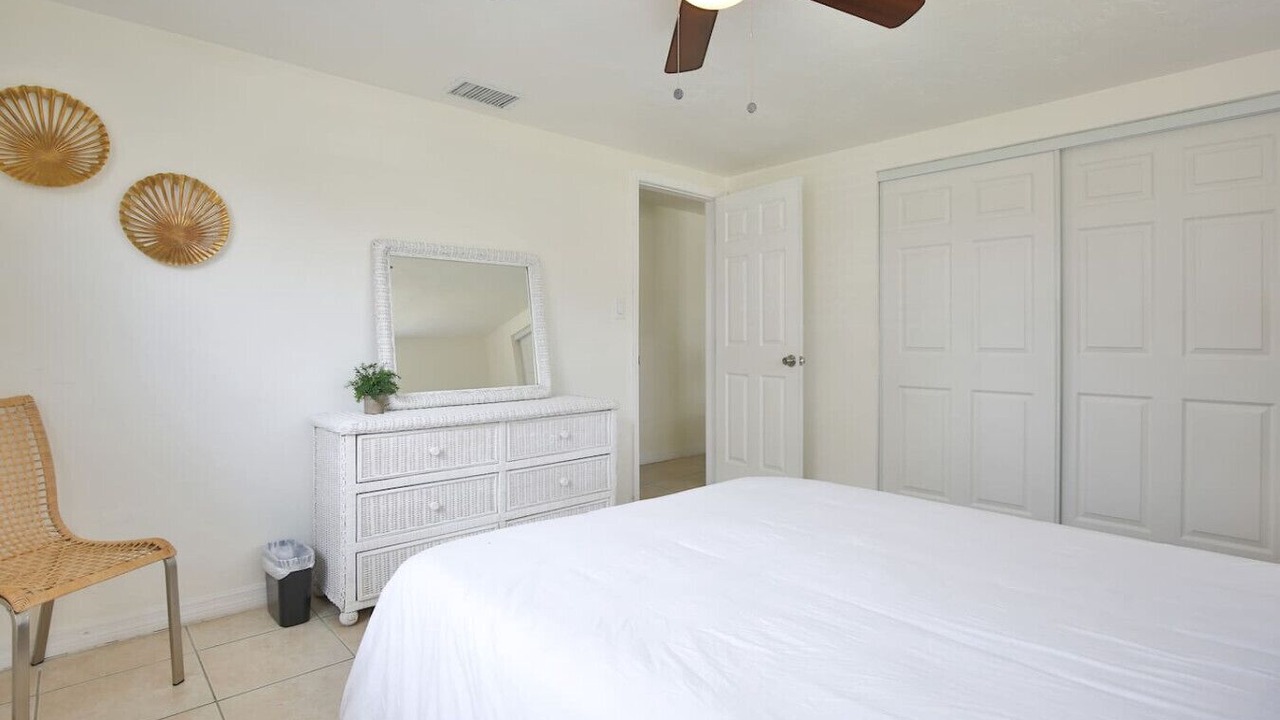 Photo of Others in Gulf Gate Estates